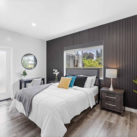 Stylist Home In Convenient Location! Temple City Eksteriør bilde