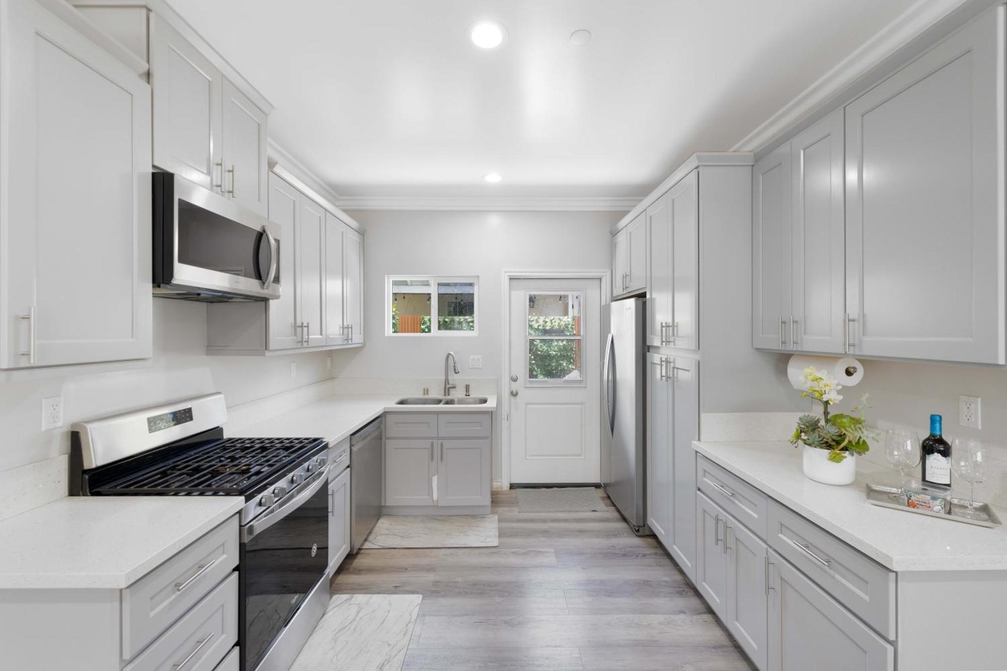 Stylist Home In Convenient Location! Temple City Eksteriør bilde