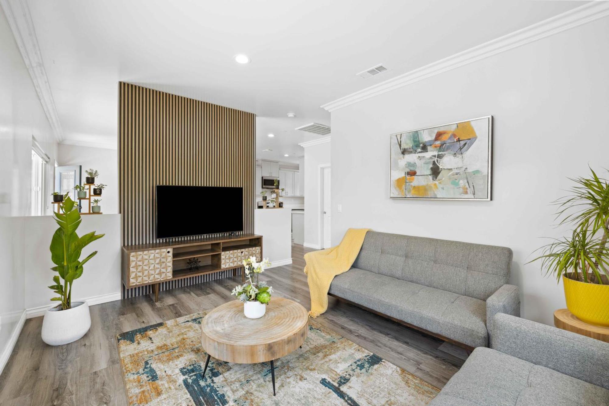 Stylist Home In Convenient Location! Temple City Eksteriør bilde