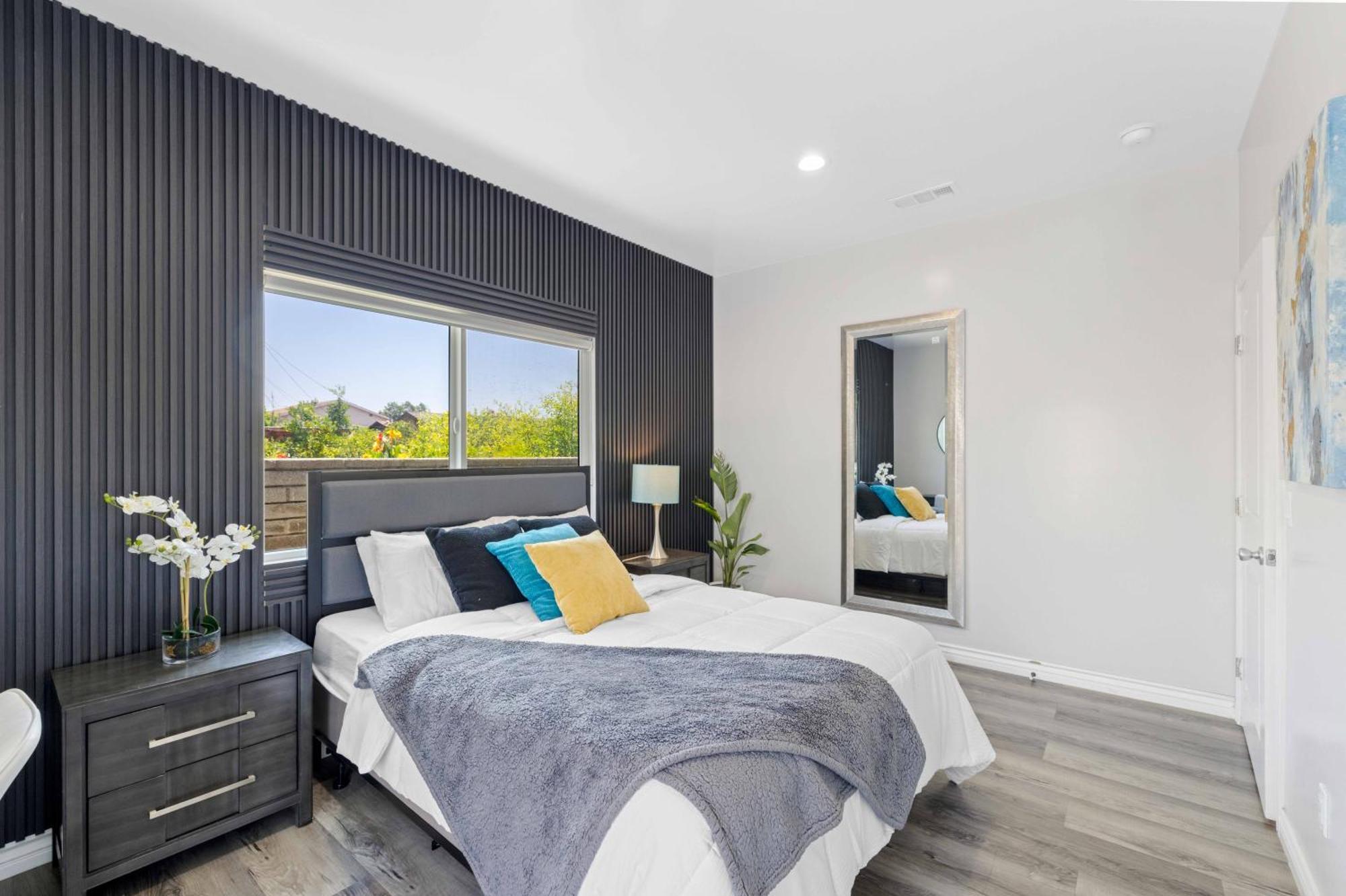 Stylist Home In Convenient Location! Temple City Eksteriør bilde